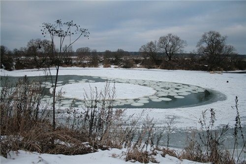 Круглый лед (8 фото)
 
 
 